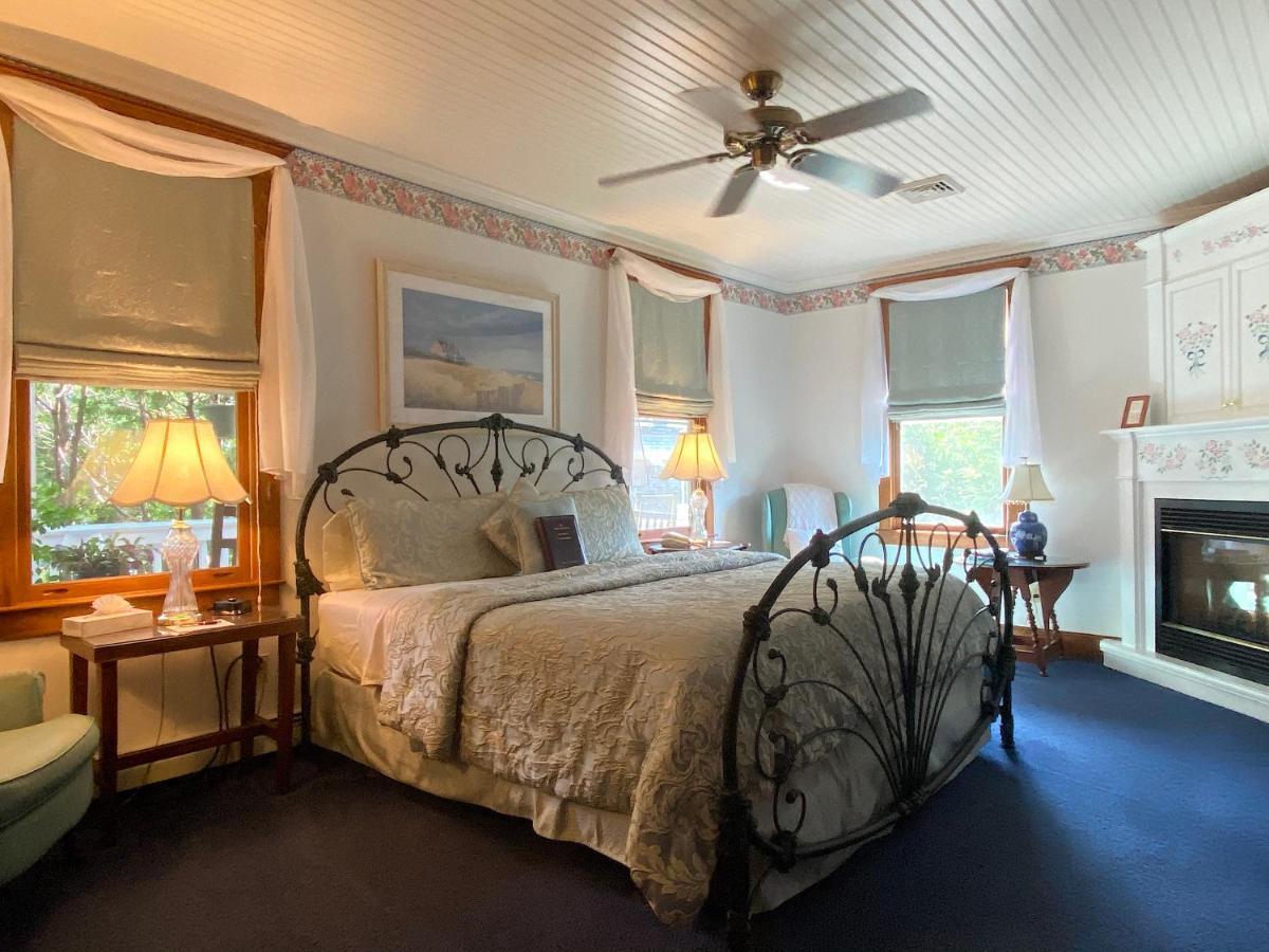 Palmer House Inn 팔머스 외부 사진