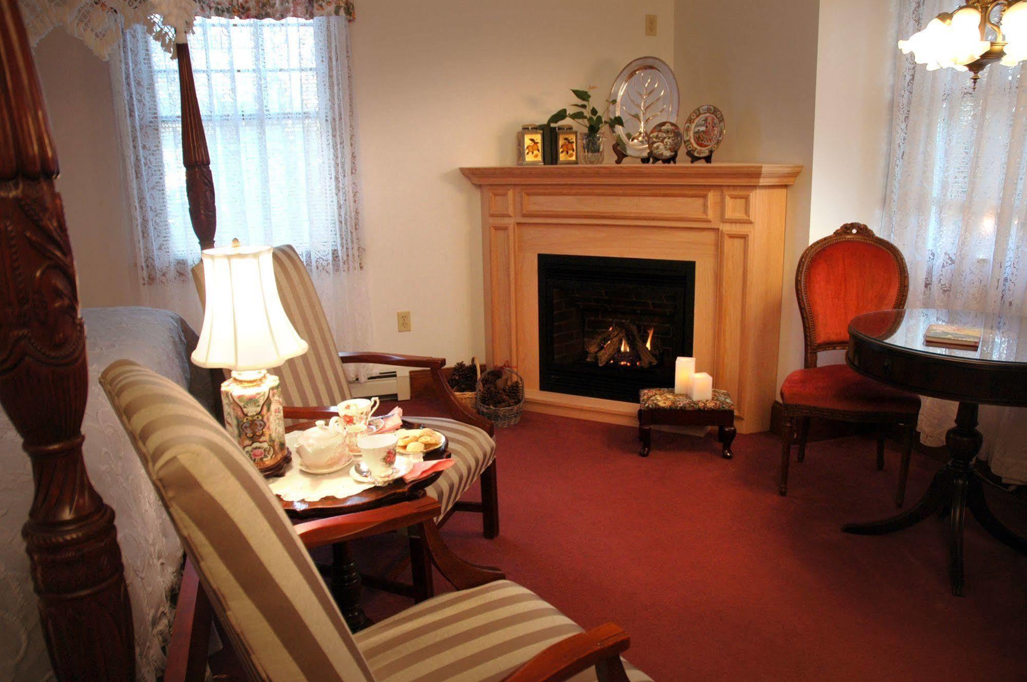 Palmer House Inn 팔머스 외부 사진